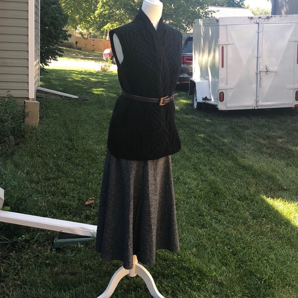 Jones New York Tweed A-line skirt. Sz 16. - Picture 2 of 6